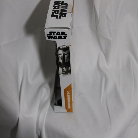 4224880-The Mandalorian of Star Wars. - Picture 4 of 5